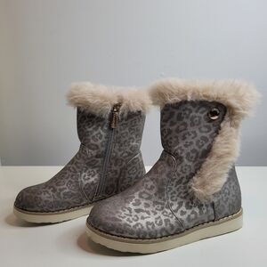 Tahari Gray Leopard Print Faux Fur Side Zip Bootie Size Girl's 10